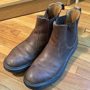 Dr. Martens 2976 Chelsea Boot